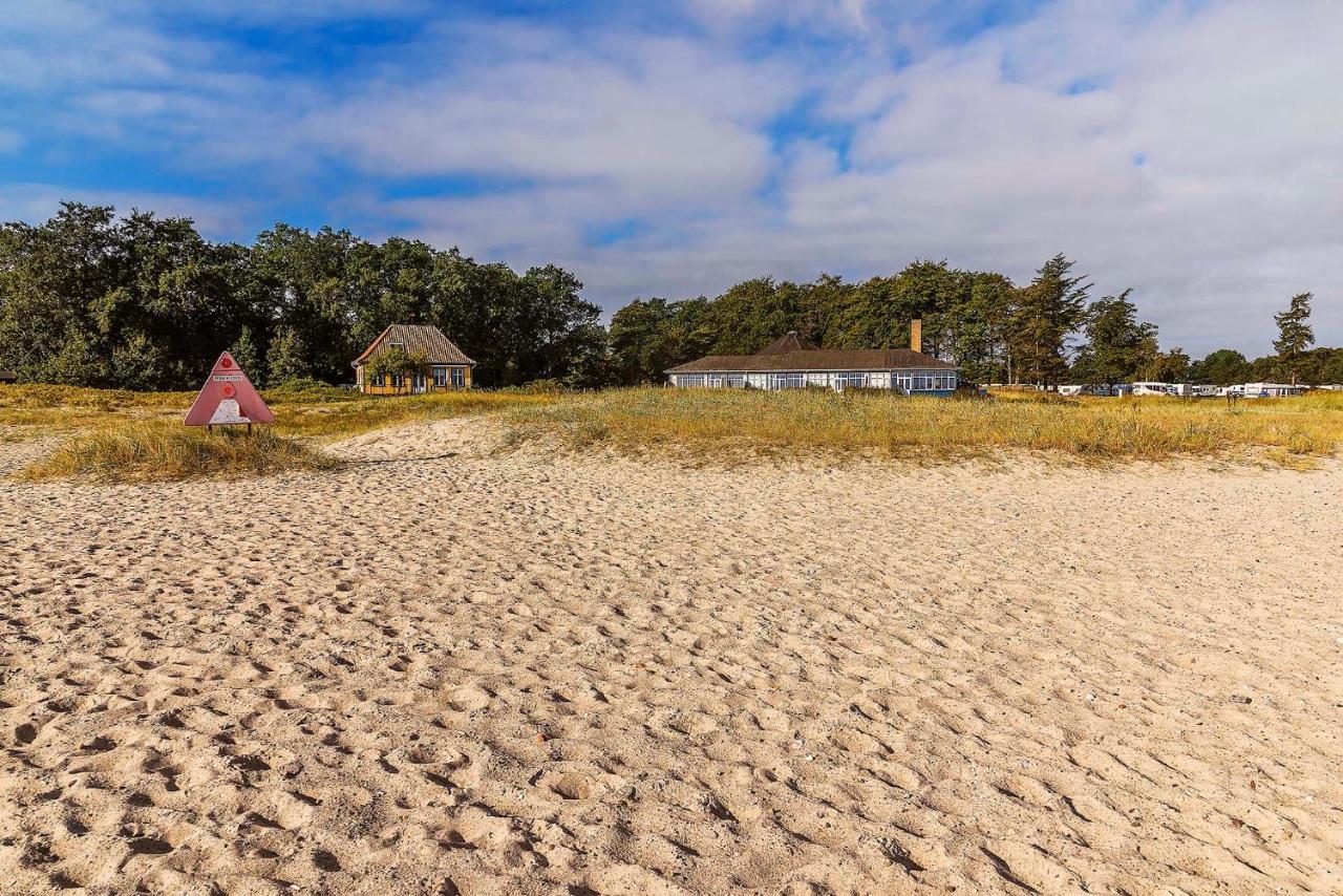 Skaerven Beachfront Apartments And Cottage Nyborg Eksteriør bilde