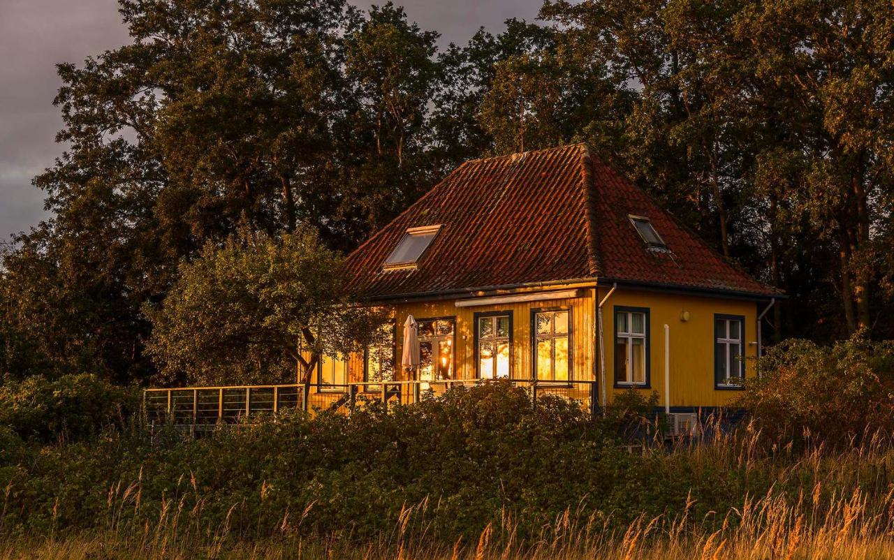 Skaerven Beachfront Apartments And Cottage Nyborg Eksteriør bilde